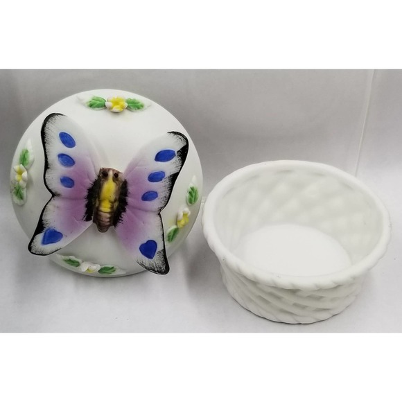 Vintage Lefton China Butterfly Floral Basket Weave Tricket Box - Picture 2 of 3